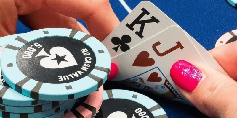 Các quy tắc cơ bản của Poker cần biết